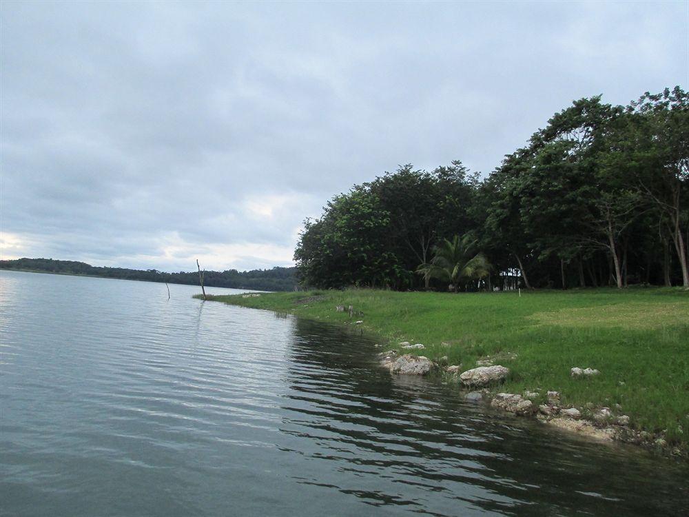 Maya Zac Peten Jungle Lodge El Remate Exterior foto